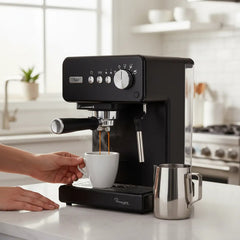 Cafetera Automática Oster Bvstem6604bk Espresso 15 Bares Negro
