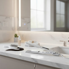 Planchita Pelo Ga.ma Elegance Lino Led Blanca Ceramic Ion C Blanco