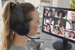 Auriculares Philips Bluetooth Tah8507bk/00 Pc 55hs Gamer Color Negro