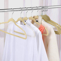 Perchas Slim Terciopelo Antideslizante Delgadas X 5 Verde Verde Oscuro