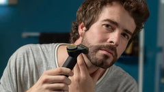 Afeitadora Philips Oneblade Pro Qp6532/10 Recorta Afeita Cts Negro