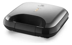 Sandwichera Electrolux Efficient Esg20 Acero Inoxidable Plateado