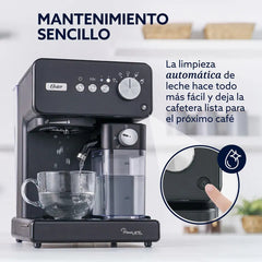 Cafetera Automática Oster Bvstem6604bk Espresso 15 Bares Negro