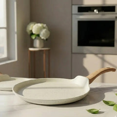 Set 7 Piezas Carol Cacerola Panquequera Wok Bifera Cubiertos Crema