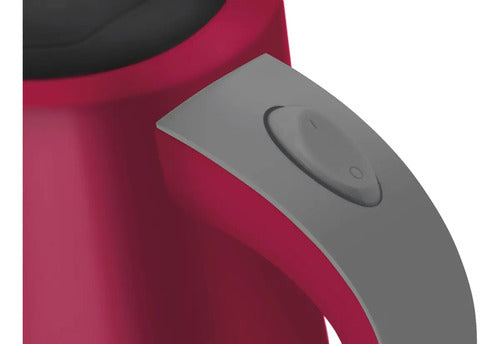 Pava Eléctrica Atma Pe1821rap 1,7 Litros Color Rojo