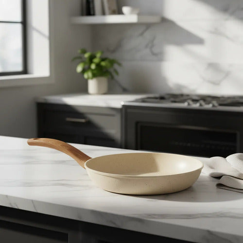 Bateria Set 7 Piezas Carol Cacerolas Sarten Jarro Cubiertos Suela