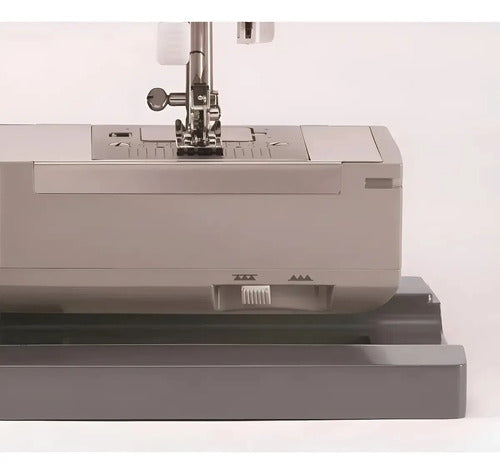 Máquina De Coser Recta Singer Facilita Pro 4423 Portable Color Gris