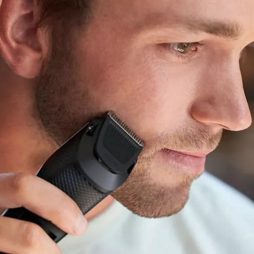 Cortabarba Beardtrimmer Philips Bt3206/14 Tio Musa Blanco/negro