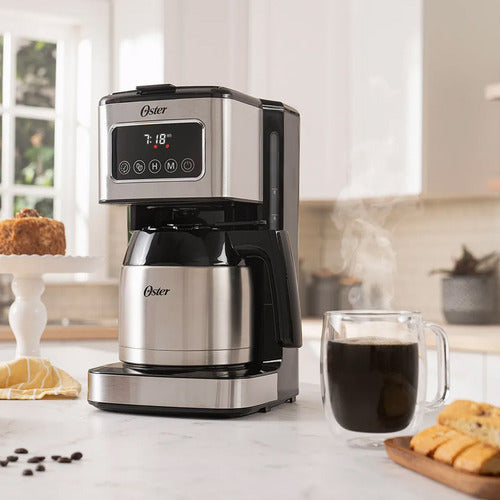 Cafetera Programable Oster Bvstdc4404 Jarra Térmica 8 Tazas Plateado