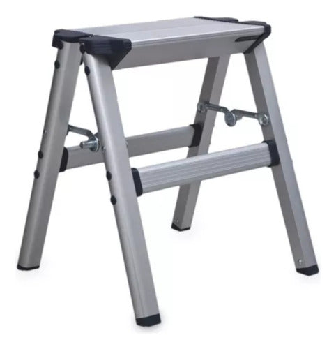 Escalera Plegable Liviana Banco De 1 Escalon De Aluminio Gris