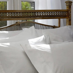 Juego De Sabanas Cannon Classic King Algodon De 200 Hilos Blanco Rayas