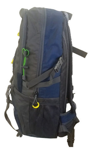 Mochila Para Camping Trekking Outdoor Tm Azul De 50lts Diseño De La Tela Liso