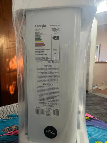 Calefon Escorial 14 Lts Tiro Natural Automático Sin Piloto! Color Blanco Tipo De Gas Gn