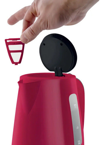 Pava Eléctrica Atma Pe1821rap 1,7 Litros Color Rojo