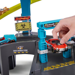 Pista Autos Playset Spider Strike Super Araña Gigante Zuru