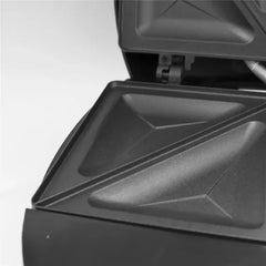 Sandwichera Ultracomb De 4 Panes Sw2800 Acero Inox 750w Cts Negro