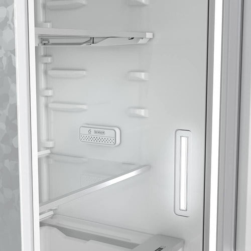 Heladera Whirlpool No Frost Wre25ab Panelable Inverter 244 L Color Blanco