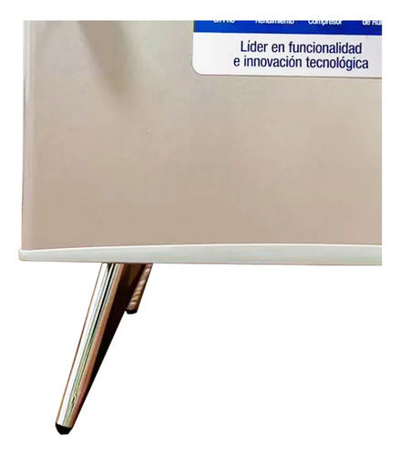 Heladera Frigobar Kanjihome Kjh-50vin-s Retro De 50lts Plateado