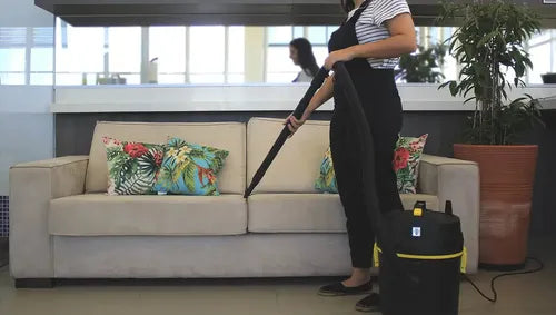 Aspiradora De Tacho Kärcher Nt15/1 Profesional Black Edition Negro