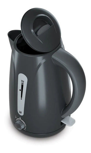 Pava Eléctrica Oster Bvstkt4970b Negra 1.7 Litros Negro