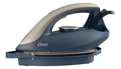 Plancha Oster Gcsg15ar 2 En 1 Con Central De Vapor Azul Oscuro