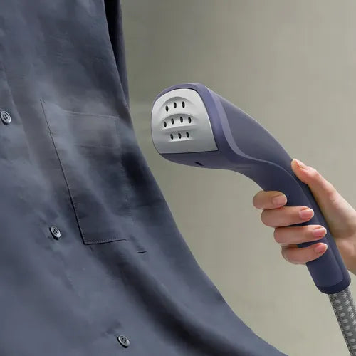 Vaporizador De Ropa Electrolux Expert Egs20 Color Azul Marino Gris