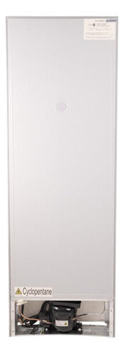 Heladera Con Freezer Ciclica 300l Telefunken Hd300 Silver Color Plateado