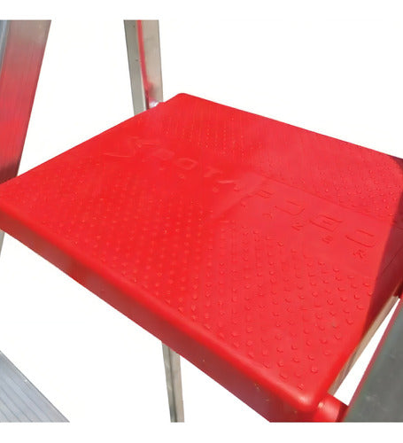 Escalera Aluminio Tijera 3 Escalones Botafogo 120kg Tio Musa Color Rojo Gris/rojo