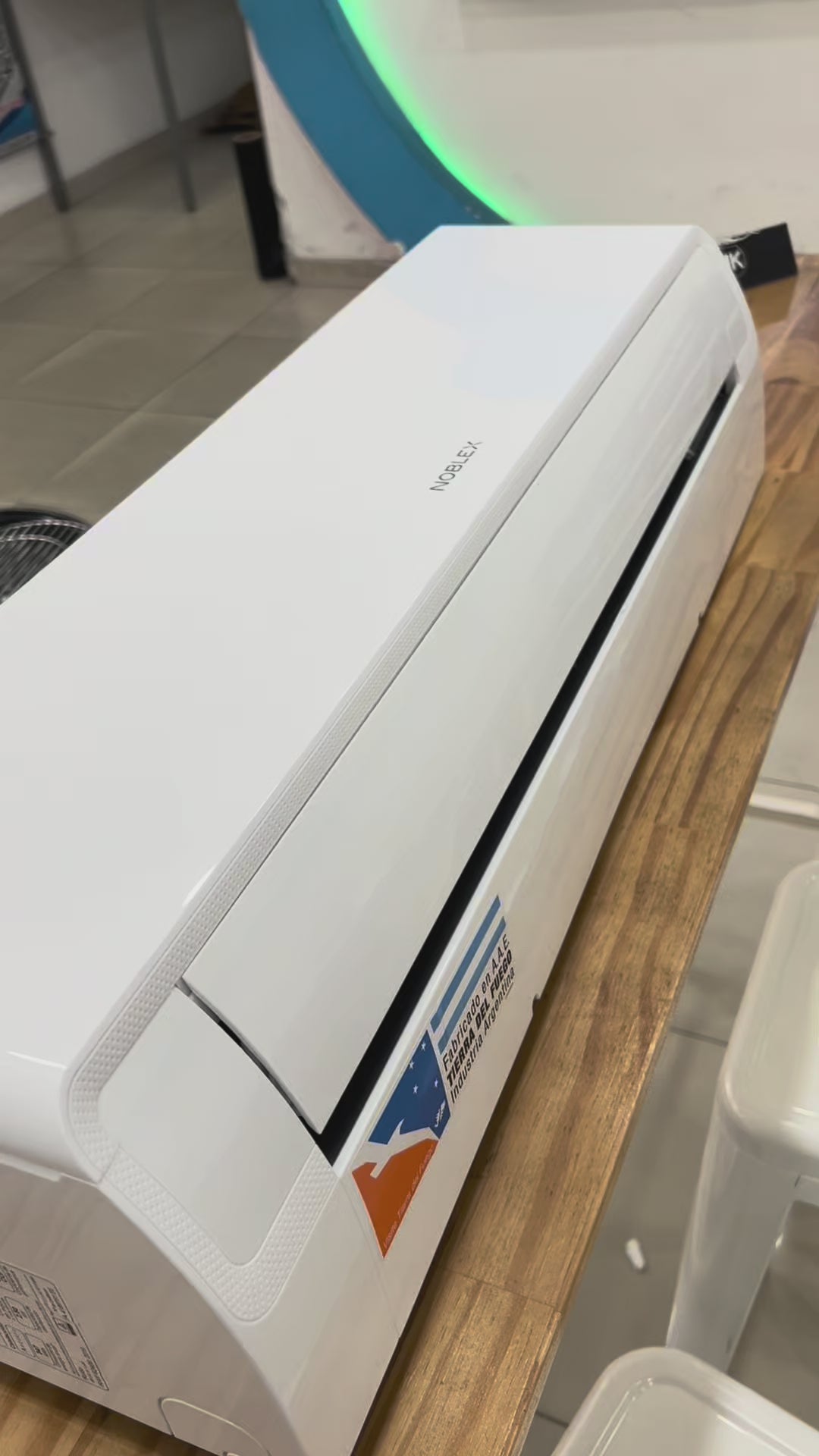 Aire Acondicionado Noblex Split On/off 2750 W - 2365 Frigorías